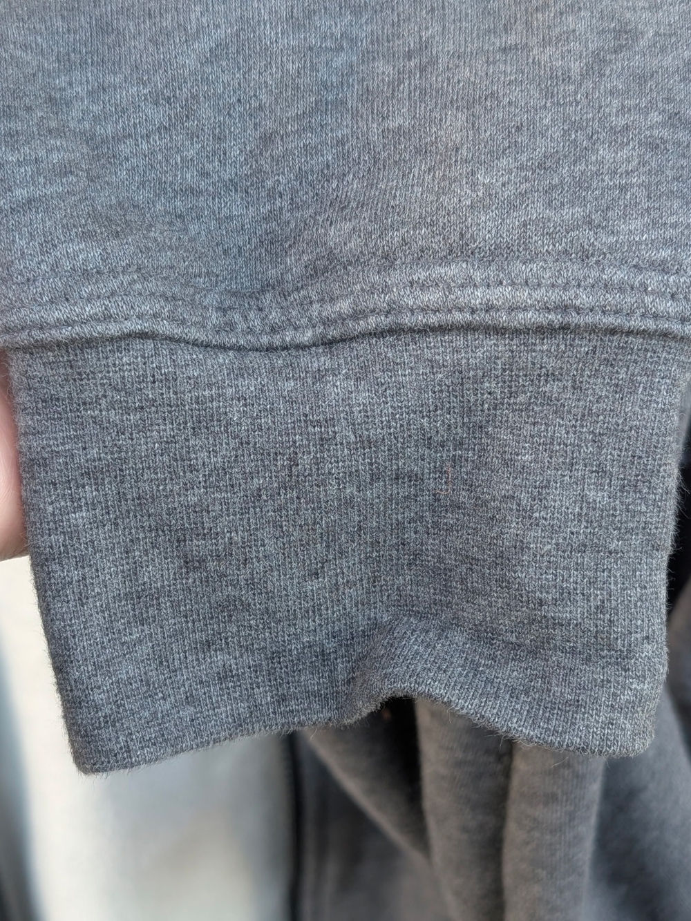 Y2K Nike Men’s Grey Fleece-Lined Hoodie - Picture 4 of 6